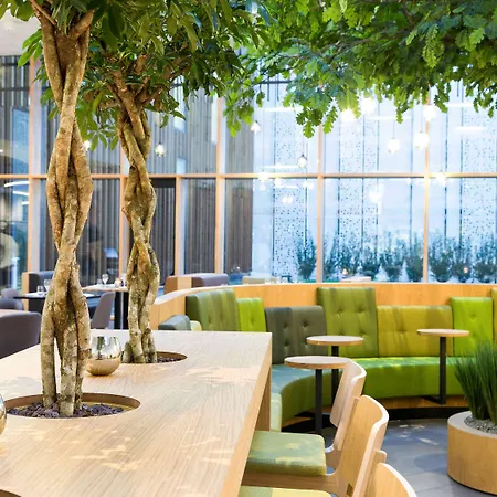 Hotel Novotel Amsterdam Schiphol Airport 4*