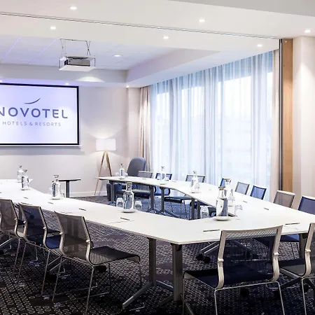 Hotel Novotel Amsterdam Schiphol Airport 4*