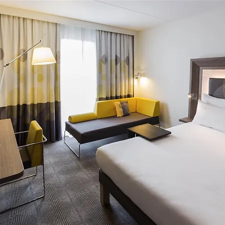 Novotel Amsterdam Schiphol Airport Szálloda Hoofddorp