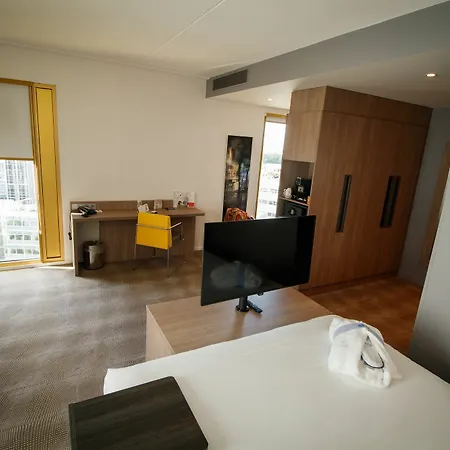 Novotel Amsterdam Schiphol Airport Hotel