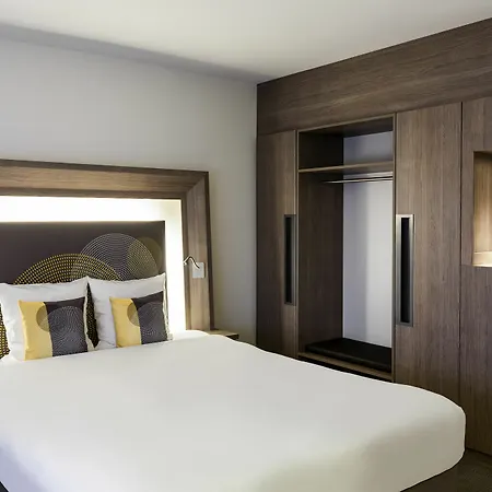 Hotel Novotel Amsterdam Schiphol Airport 4*
