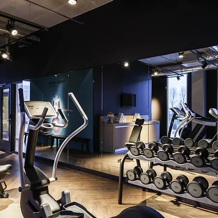 Novotel Amsterdam Schiphol Airport Hotel 4*