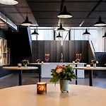 Novotel Amsterdam Schiphol Airport Hotel 4*