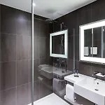 Novotel Amsterdam Schiphol Airport Hotel 4*