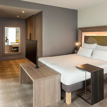 노보텔 암스테르담 스키폴 에어포트 호프트도프