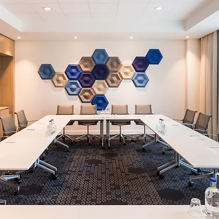 노보텔 암스테르담 스키폴 에어포트 호프트도프