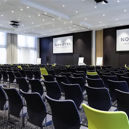 Hotel Novotel Amsterdam Schiphol Airport 4*