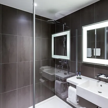 Novotel Amsterdam Schiphol Airport Hotel