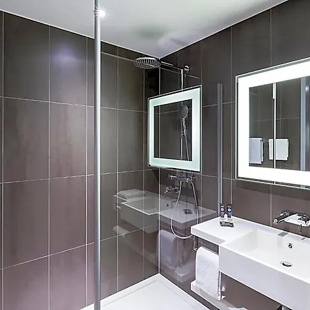 Novotel Amsterdam Schiphol Airport Hotel