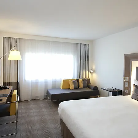 노보텔 암스테르담 스키폴 에어포트 호텔 호프트도프