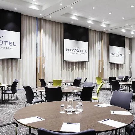 Novotel Amsterdam Schiphol Airport Hotel 4*
